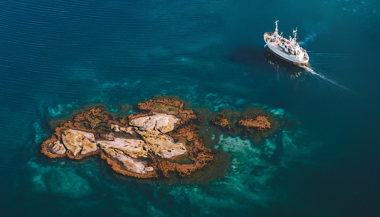 Expedition cruise ship in the Caribbean